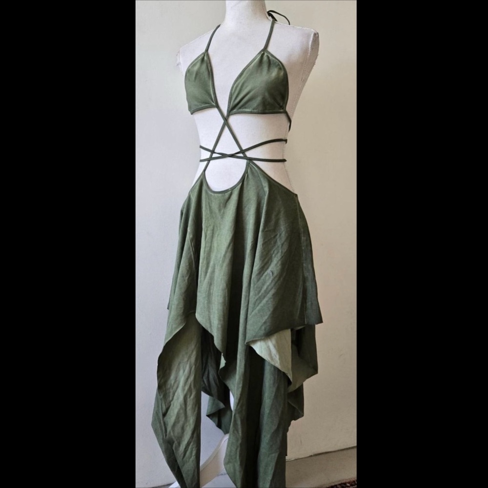 Darker Wavs Dolls Kill ‘ECHO’ Asymmetrical Mesh Dress Dress Green NWT XL - Picture 8 of 11